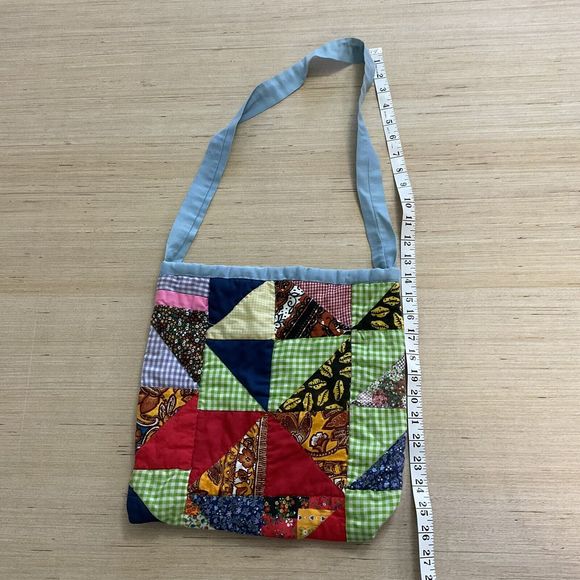 Quilted Bag Hand Quilted By Women Of  Tutweiler Mississippi  Boho Patchwork - Picture 6 of 8